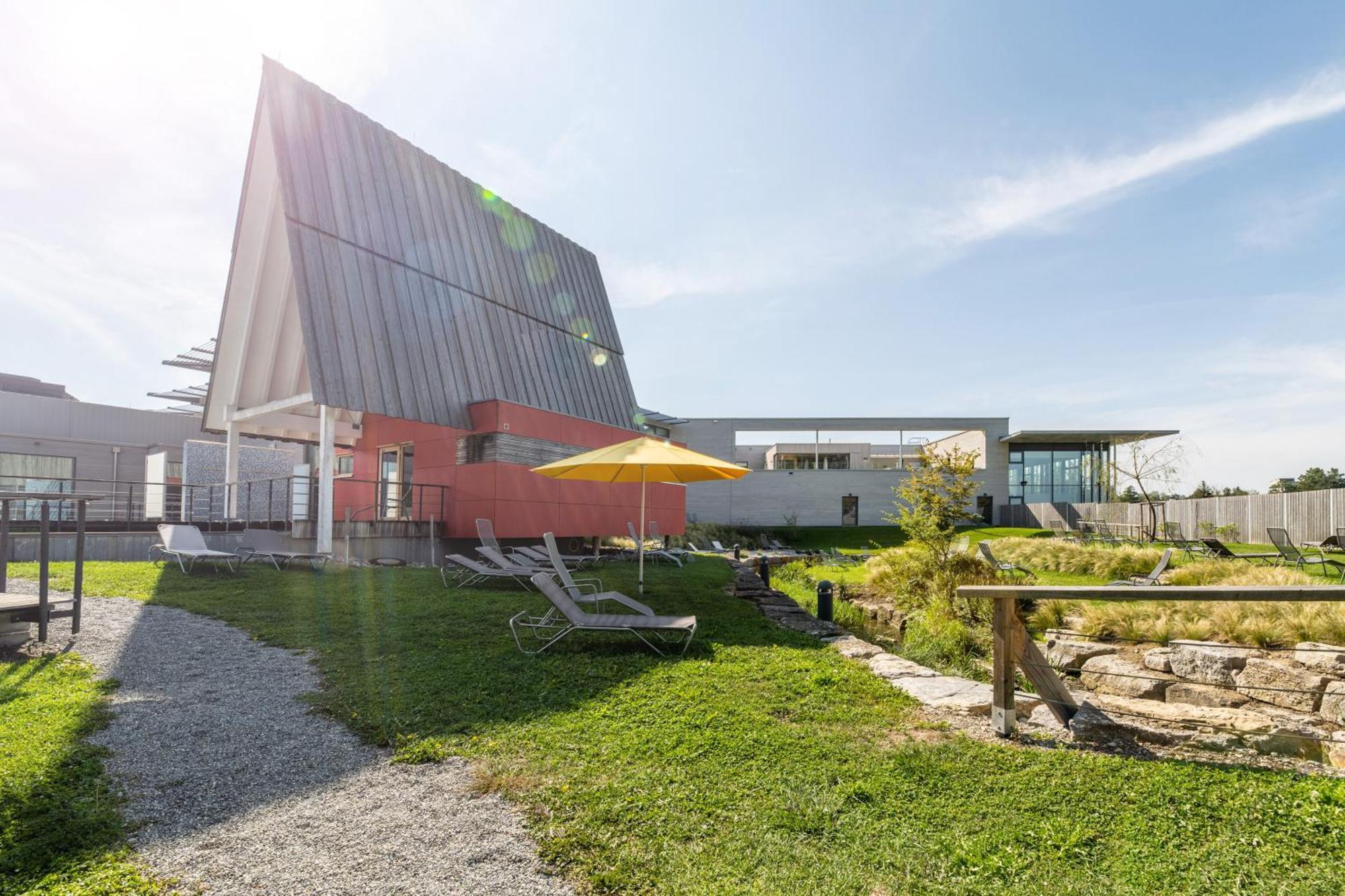 Thermenhotel Gesundheits-Bad Buchau Exteriör bild